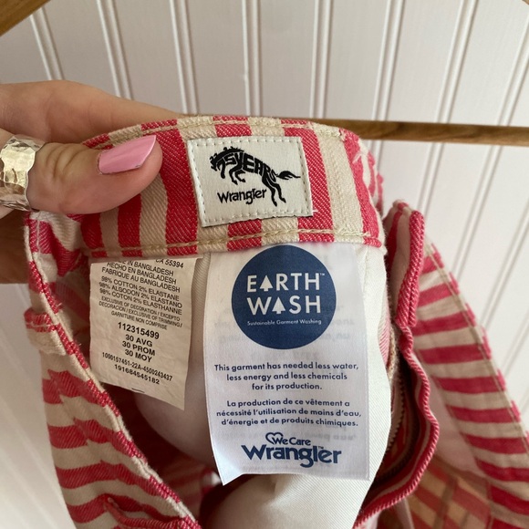 Wrangler Pink and White Striped Carpenter Denim Shorts - Picture 4 of 5